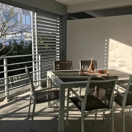 アパート 3 Etoiles A 50m De La Plage De Avec Terrasse Et Parking Prive - Fr-1-539-2 *